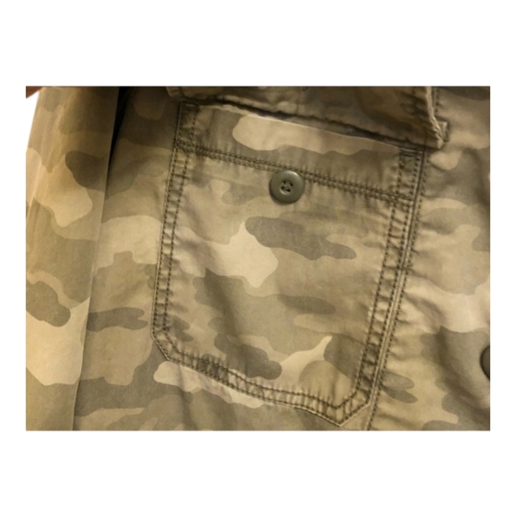 American Eagle heavy weight camo "shacket" size Large - Picture 4 of 4